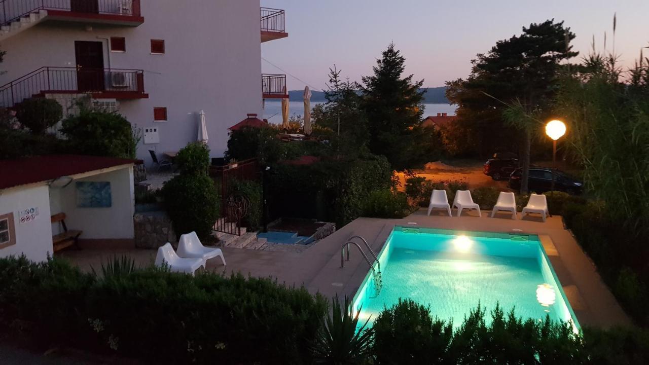 Apartment Katica Цриквеница Экстерьер фото