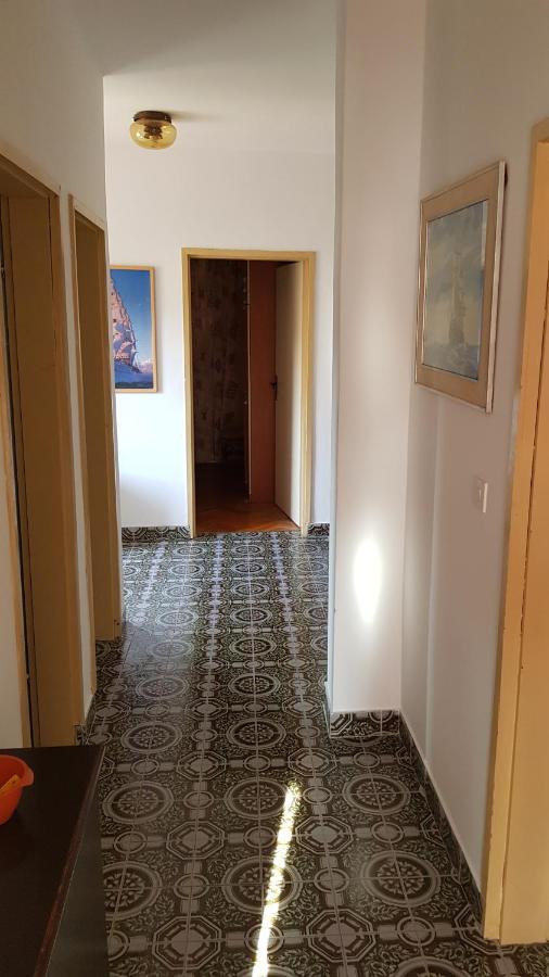 Apartment Katica Цриквеница Экстерьер фото