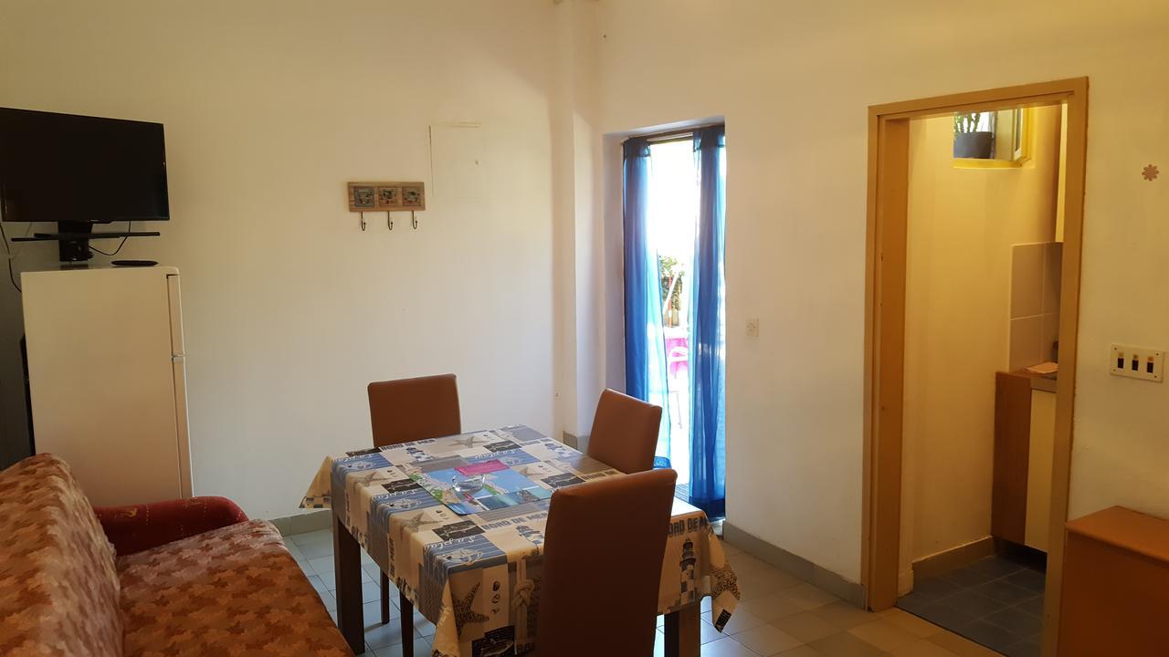 Apartment Katica Цриквеница Экстерьер фото